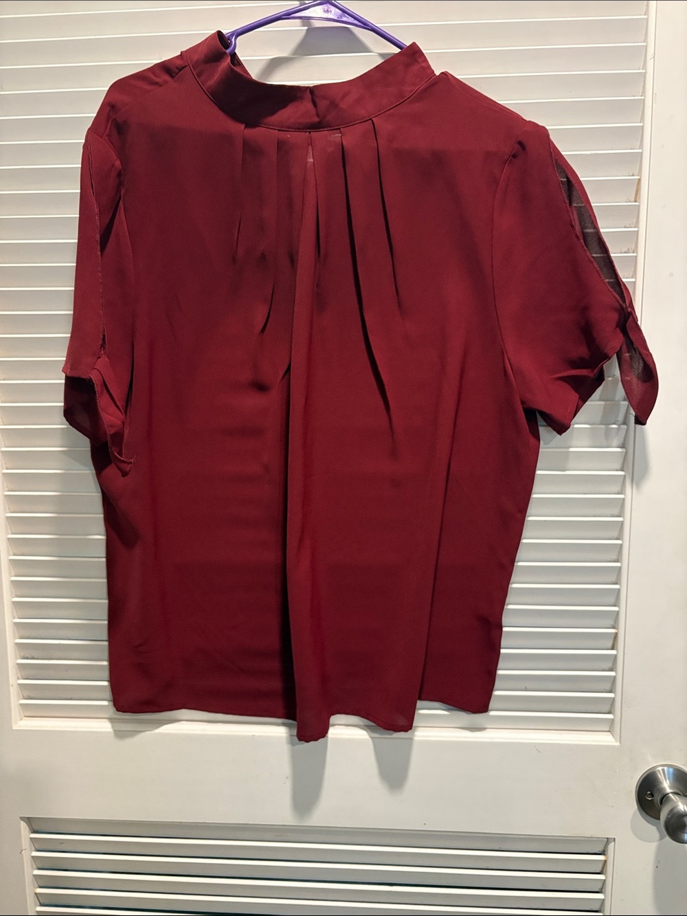 Women’s Short Sleeve Pleated Mock Neck Top - Burgundy